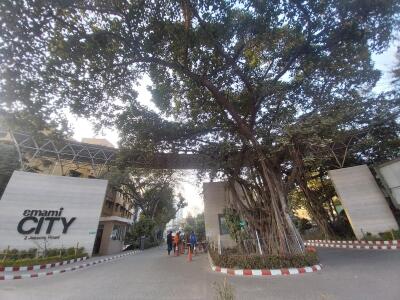 Emami City Entrance