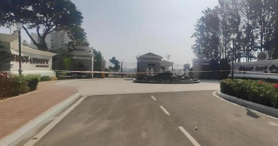 Prestige Kings County Entrance