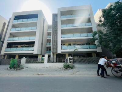 DLF Siris Floors Elevation