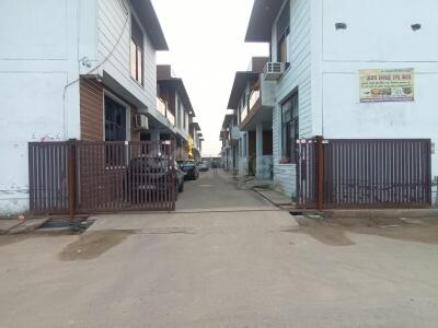 Green Villa 2 Entrance
