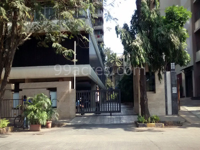 Ariisto Sapphire Entrance View