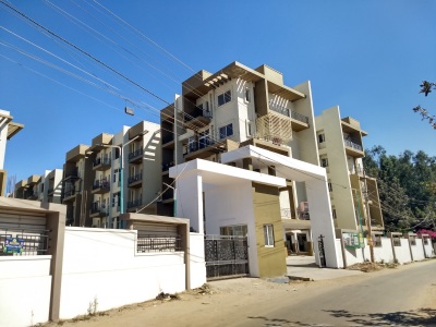 Astro Maison Douce Entrance