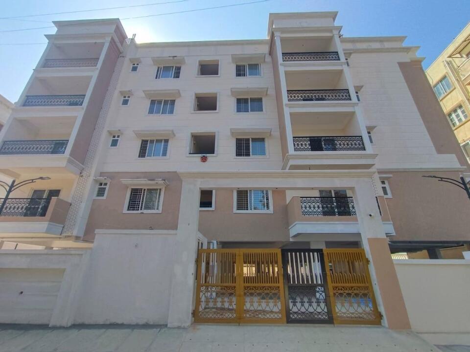 Bhoo Amrutha Nandhi Horamavu Agara, Bangalore East Resale Price List