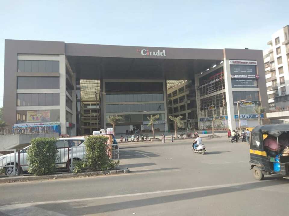 La Citadell Surat, Parvat Patiya Resale Price List, Brochure, Floor