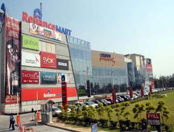 Showroom for sale in Crown Interiorz Mall Sector 35 Faridabad - 871 Sq. Ft.