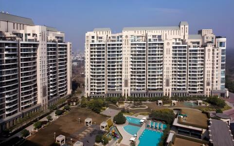 DLF The Aralias Elevation