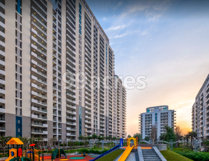 DLF The Ultima Elevation