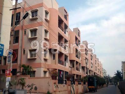 2 BHK / Bedroom Apartment / Flat for rent in DSR Green Vista Upkar ...