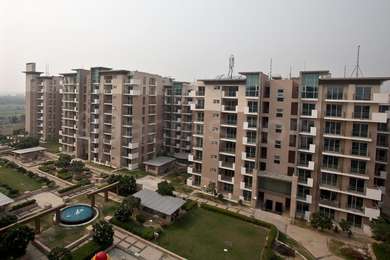 4 BHK Apartment / Flat for sale in Emaar Mgf Commonwealth Games Village ...