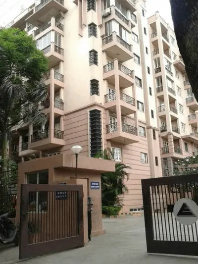 Embassy Heritage Entrance View