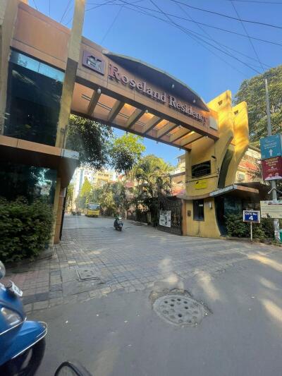 GK Roseland Residency Entrance