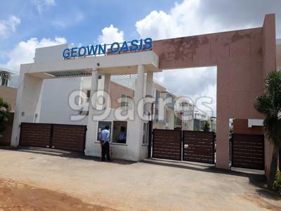 Geown Oasis Entrance