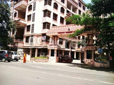 GK Dwarkadheesh Residency Entrance
