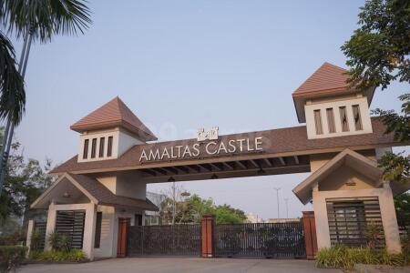 Amaltas Castle Entrance