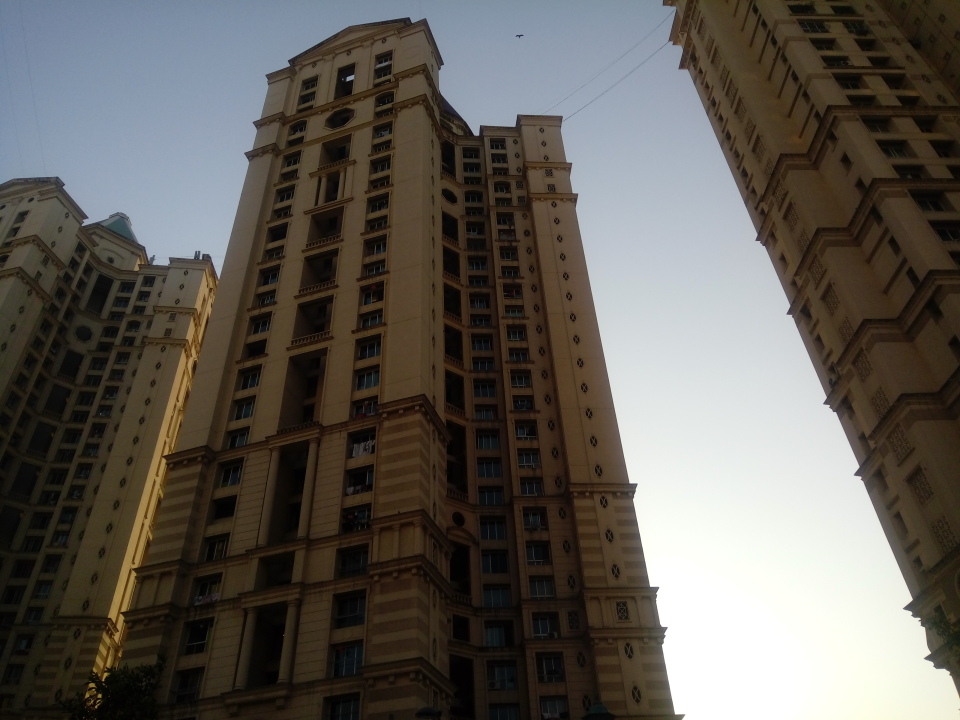 House of Hiranandani Hiranandani Orchid Photos Hiranandani Meadows