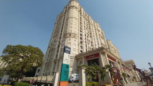 Hiranandani The Walk Elevation