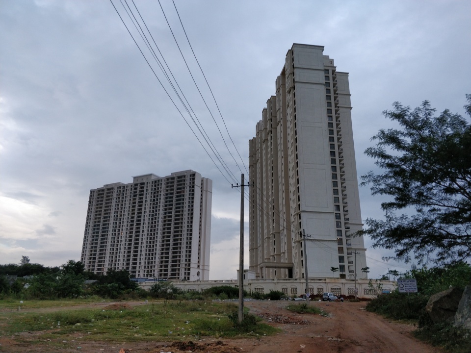 Hiranandani Hill Crest Hulimavu, Bangalore South Resale Price List