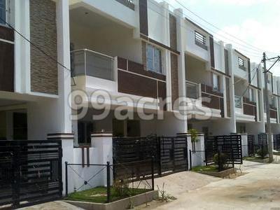 Infocity Green Woods Villas