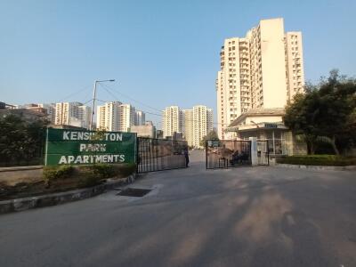 Jaypee Greens Kensington Park Apartments Entrance
