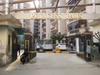 Tm Princess 2 BHK Apartment / Flat for sale in JNC Princess Park Judges Enclave ...
