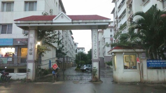 Kasturi La Vida Loca Entrance View