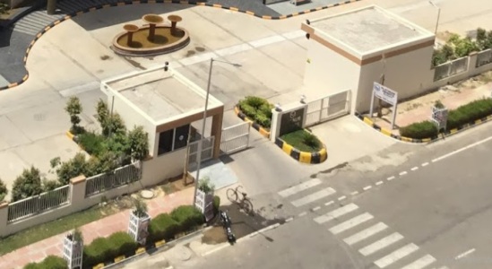 KLJ Platinum Heights Entrance