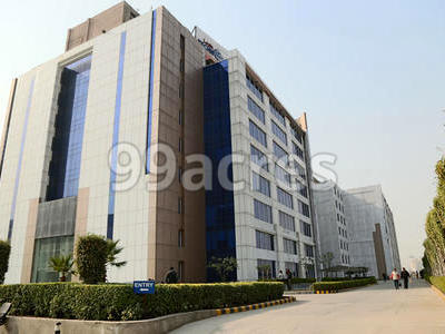 Ready to move Office Space for sale in Logix Technova Sector-132 Noida ...