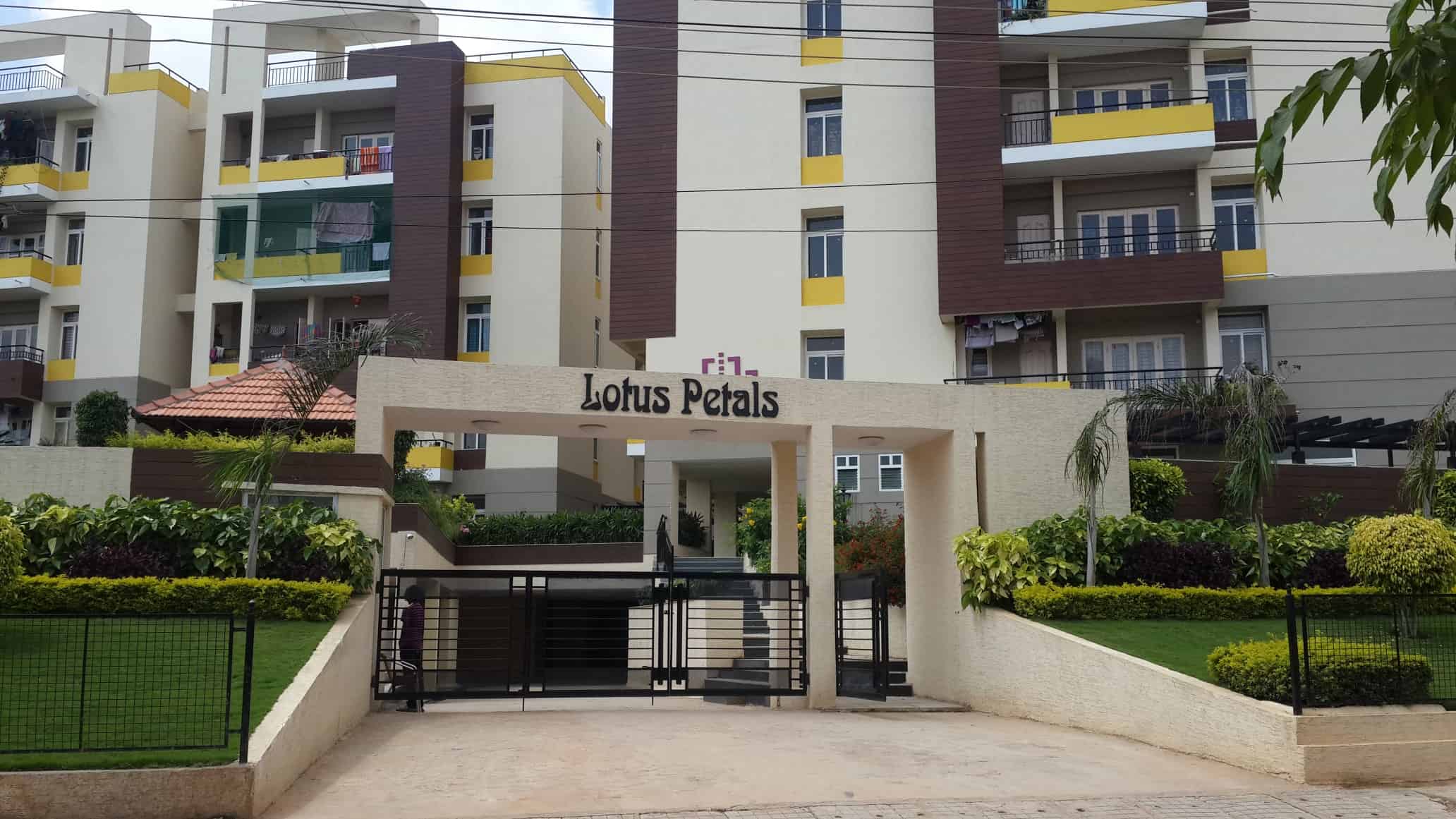 4 Bhk Apartment Flat For In Lotus Petals Bannerghatta Road Location