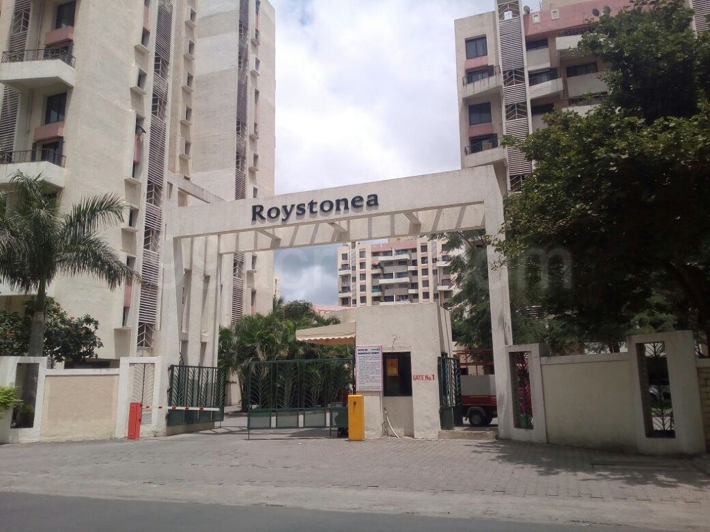 Magarpatta City Roystonea Entrance