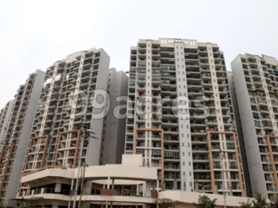 3 BHK Apartment / Flat for sale in Mahagun Mascot Crossing Republik ...