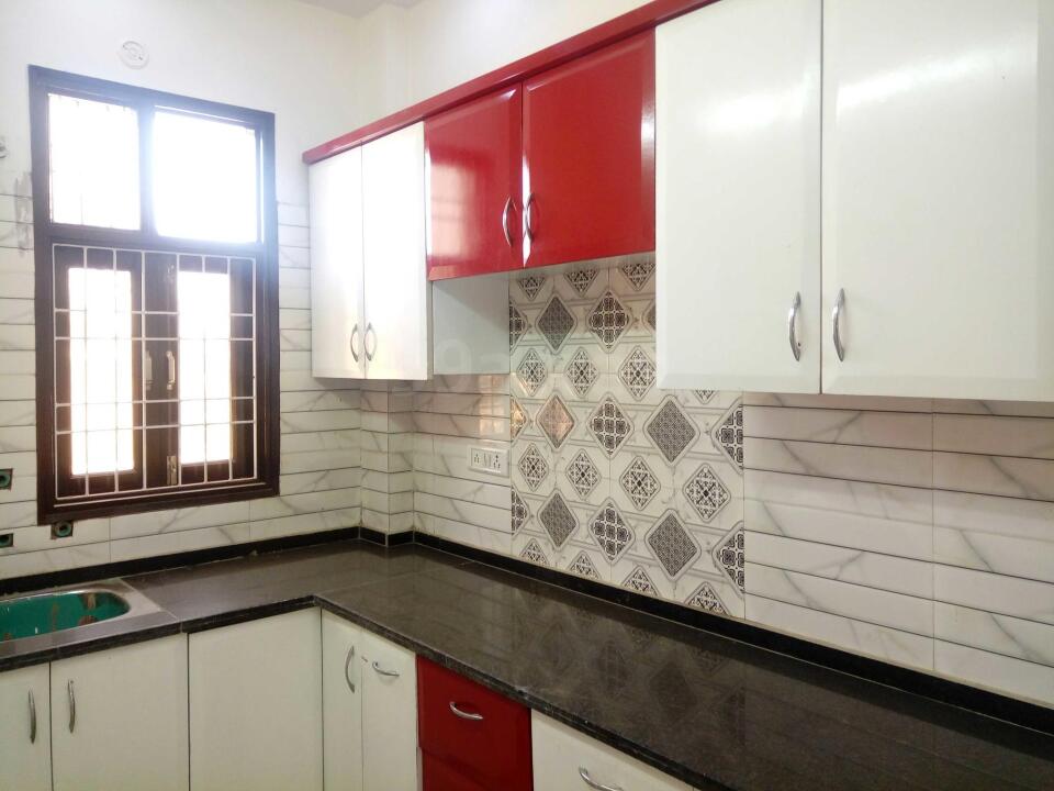 Milan Homes North Delhi, Sector 24 Rohini Resale Price List, Brochure