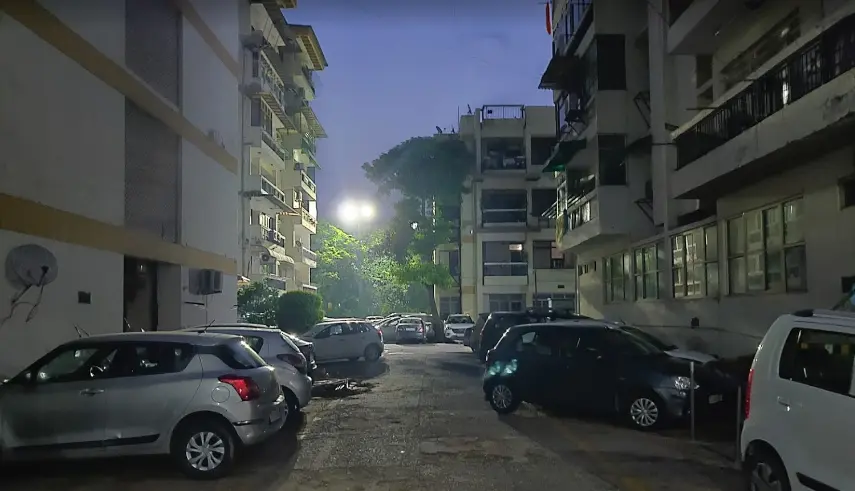 Farmer Apartment Sector 13 Rohini, North Delhi Resale Price List