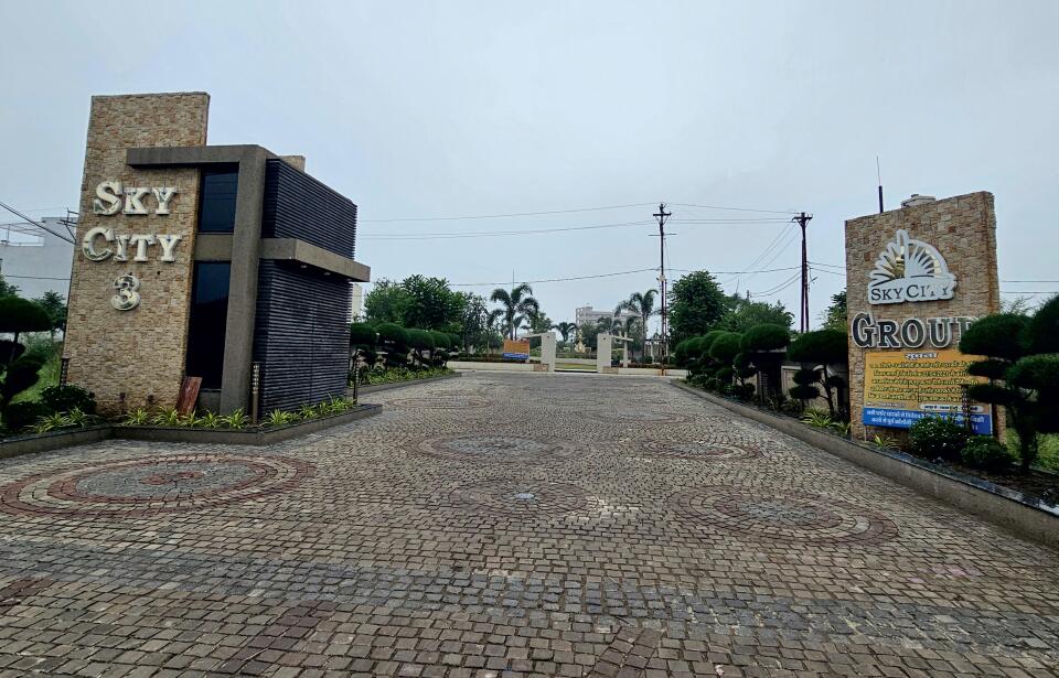 Sky Dream City Bada Bangarda, Indore | Price List & Brochure, Floor ...