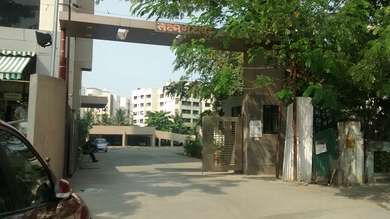 Om Gagangiri Laxman Tower Entrance View