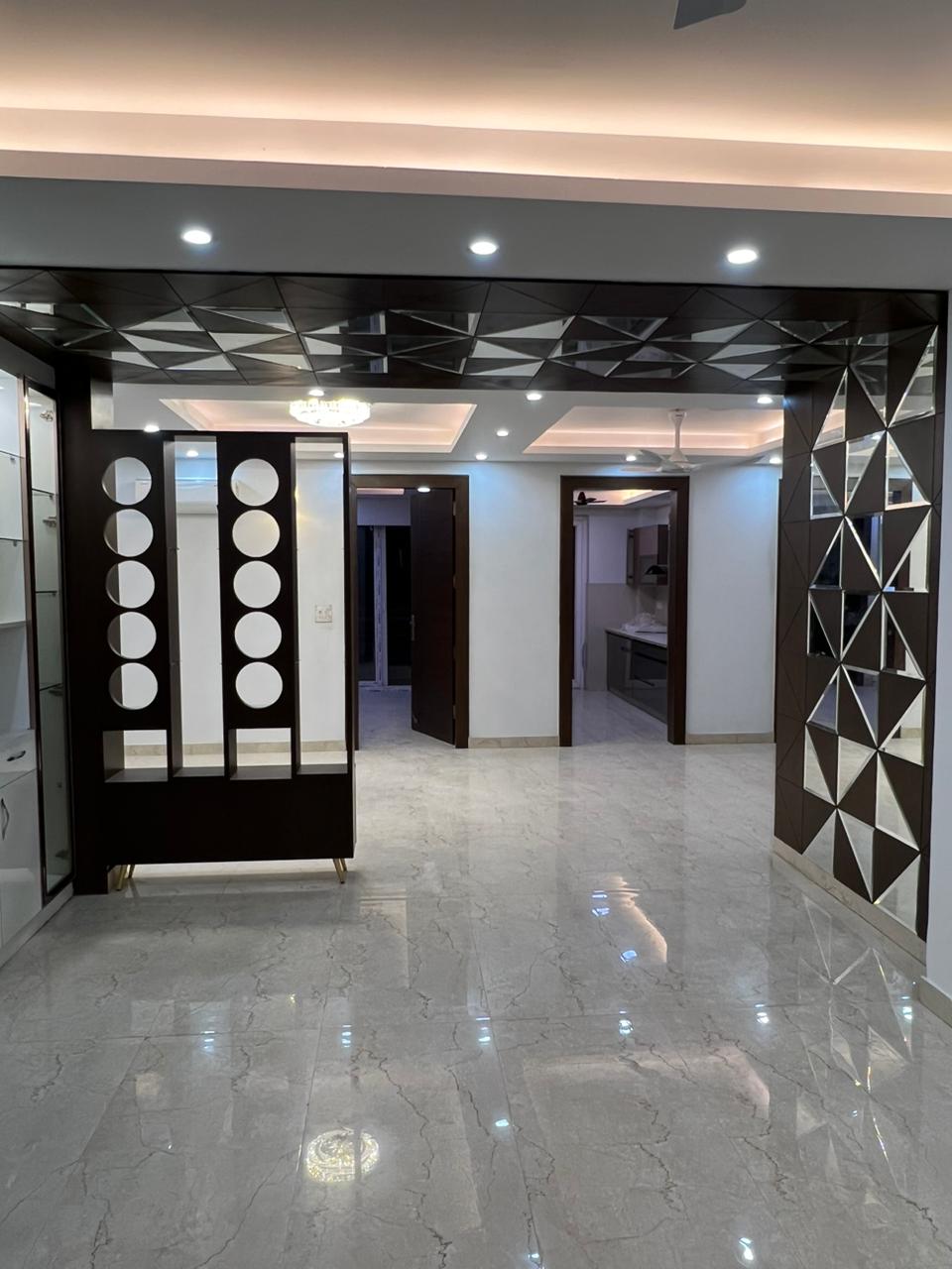 Optimal Realty DLF Phase 3 Budget Friendly Builder floors Photos DLF