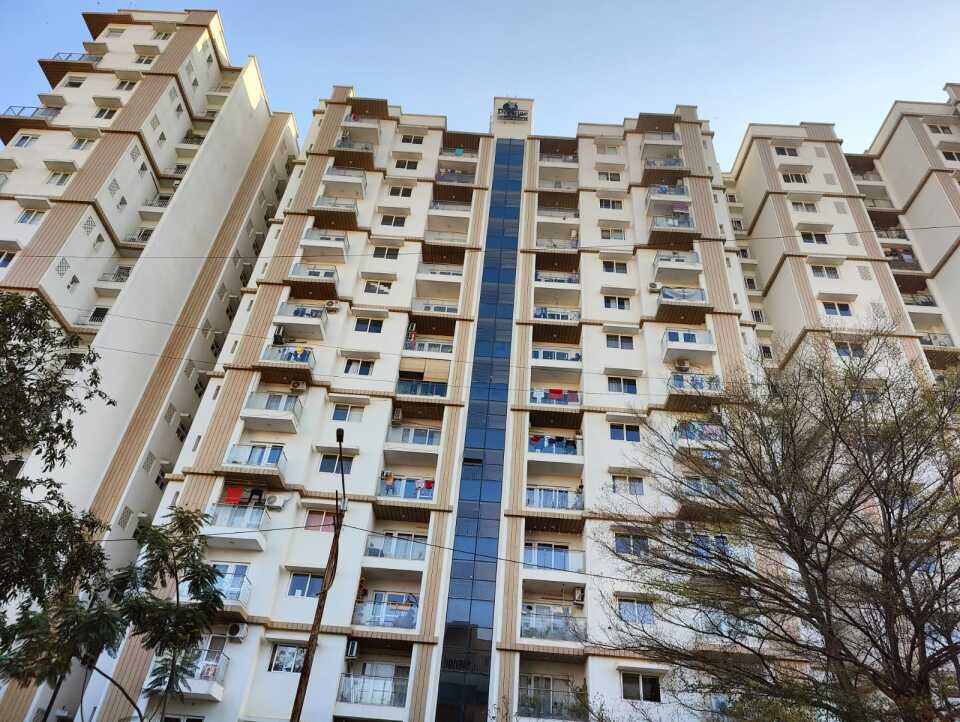 Prestige PineWood Koramangala, Bangalore South Resale Price List