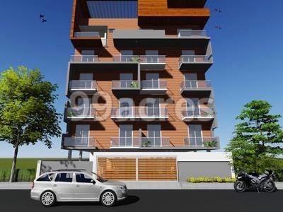 Priyanka Silver Serenity Artistic Elevation