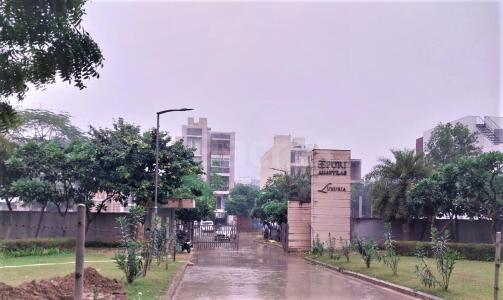 Puri Luxuria Floors Entrance