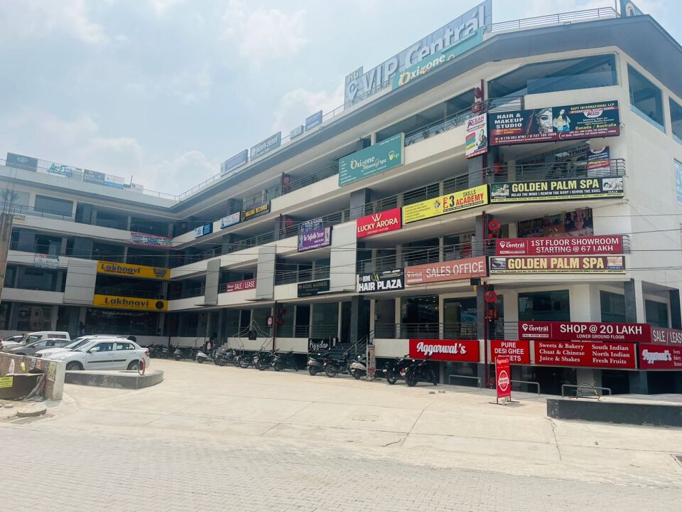 Vip Central Square Vip Central Chandigarh, Zirakpur - Invest in Office spaces & Showrooms