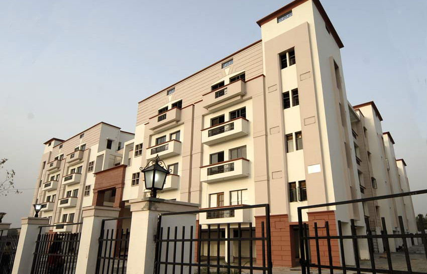 Rohtas Icon Apartments Lucknow, Vrindavan Yojna Resale Price List