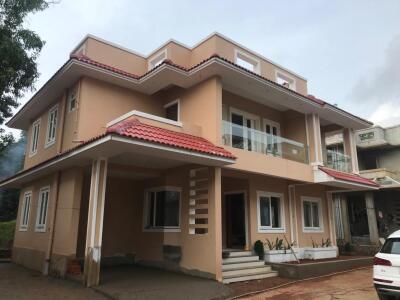 Royal Symphony Elevation