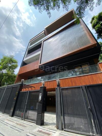 Luxury Floors by Sabharwal Associates Elevation