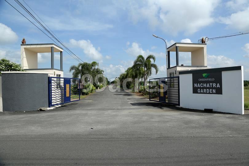 Green Field Nachatra Garden Entrance