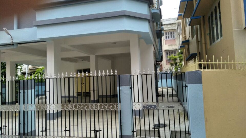 45by22 Moor Avenue Kolkata South, Moore Avenue Resale Price List