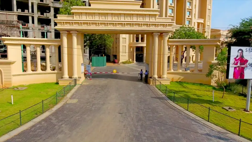 SIS Acropole Trichy, Edamalaipatti Pudur Resale Price List, Brochure