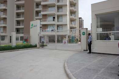 4 BHK Apartment / Flat for sale in Supertech Ecociti Sector 137 Noida ...