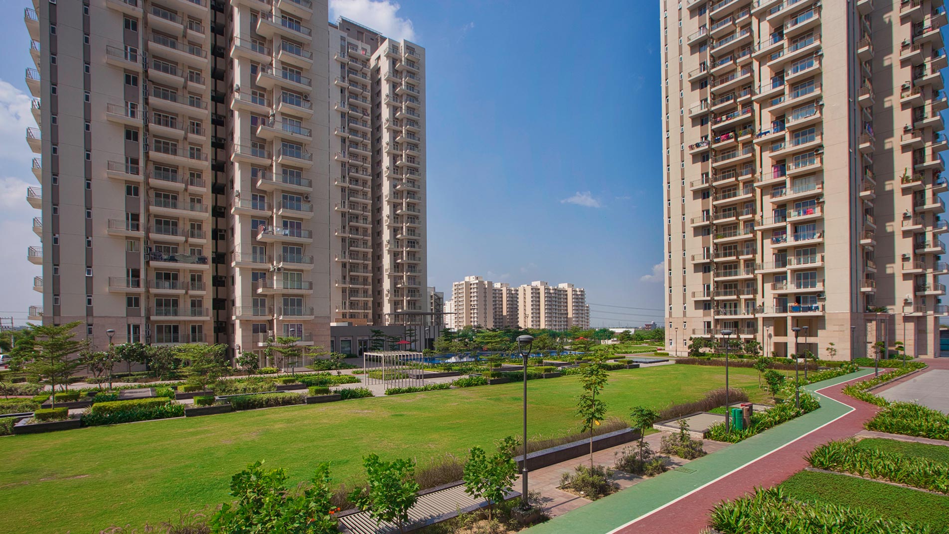 Conscient Heritage Max Exterior Landscape