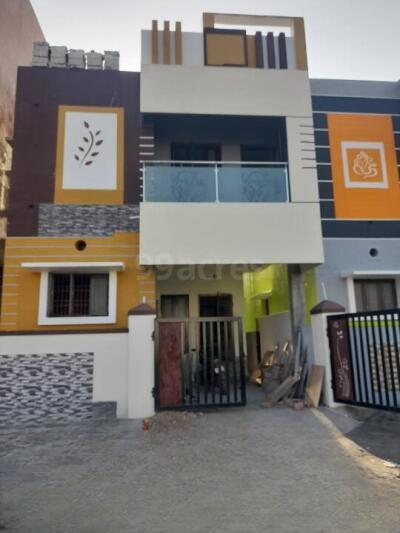 Tharini Golden Castle Villas
