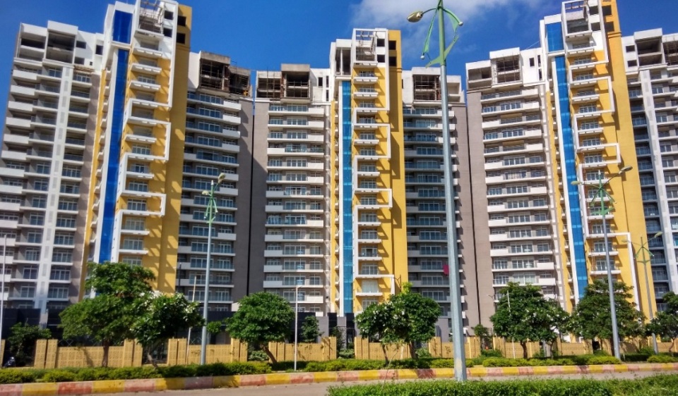 Tulsiani Golf View Apartments Golf City, Lucknow Resale Price List
