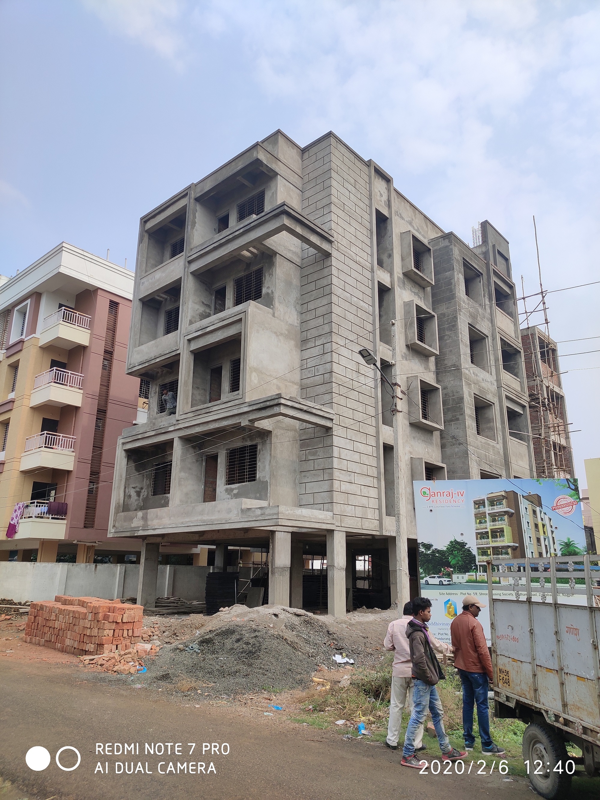 Siddhivinayak Ganraj 4 Residency Nagpur, Zingabai Takli Price List